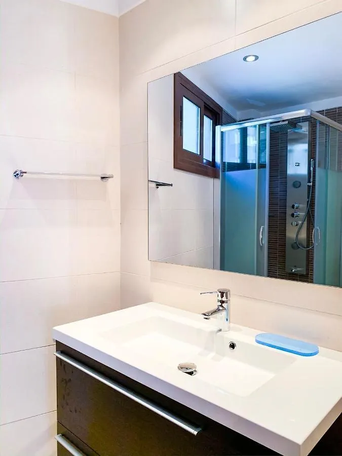 Apartamento moderno Estanyó con vistas en Arinsal Mas de Ribafeta 0*,  Andorra