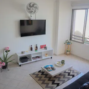 hermoso-apartamento-frente-al-130002.cartagena-hotels.org/